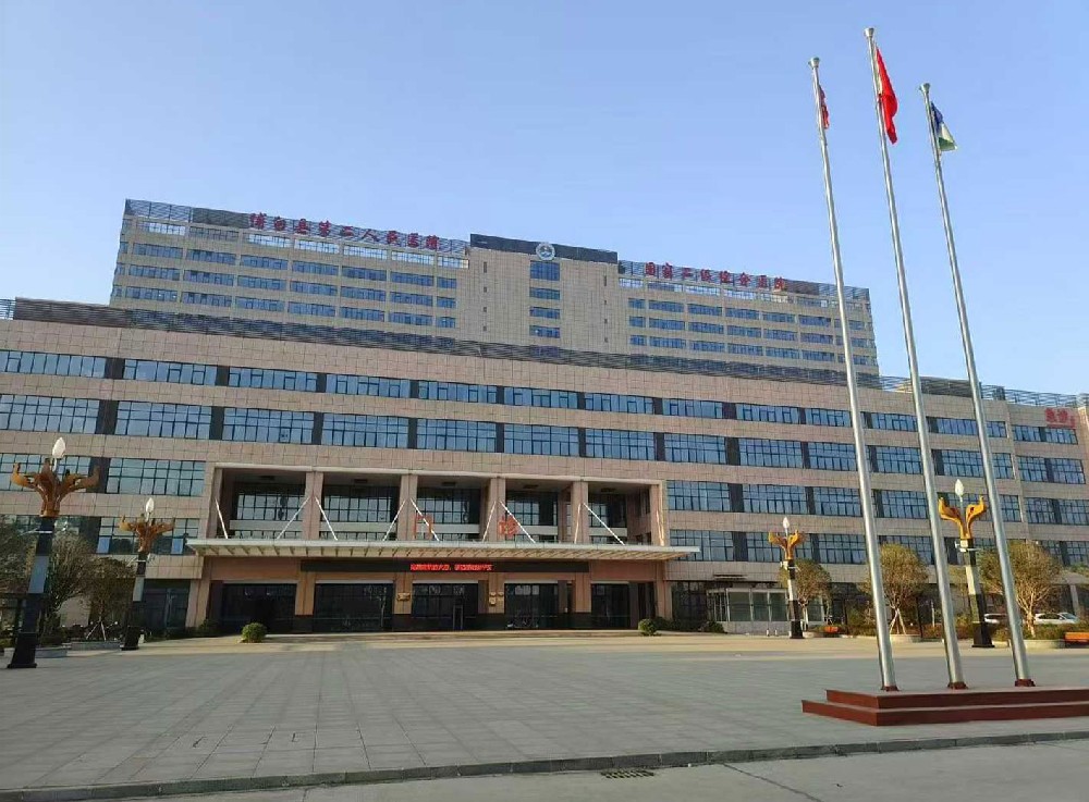 博白县第二人民医院氧气设备带安装